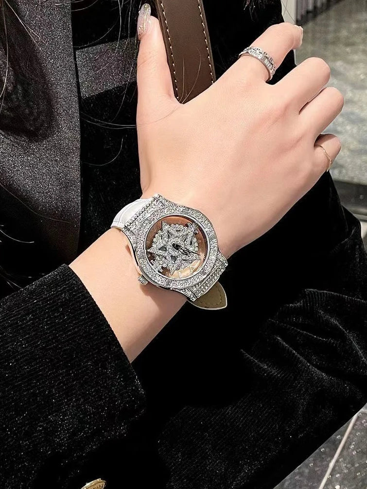 Sara Fashionable Women's Watch